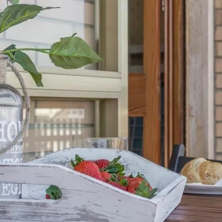 Apartamento Ferienwohnung Fuer 8 Personen Ca 100 Qm In Cattolica, Adriakueste Italien Kueste Der Emilia-romagna Cattolica